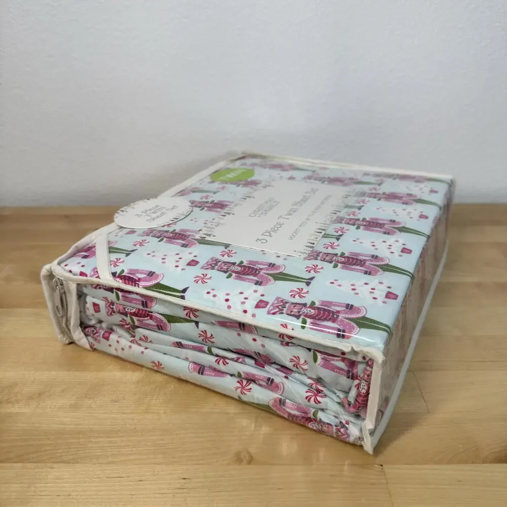 Christmas 3 Piece‎ Twin Sheet Set Nutcracker Holiday Pattern White Trees